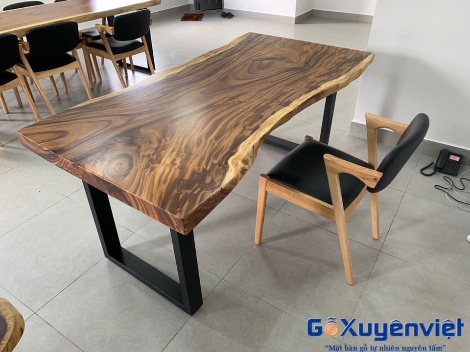 Bàn ghế gỗ me tây 