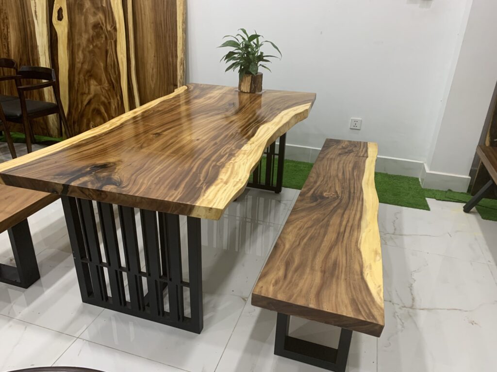 bàn gỗ nguyên tấm me tây