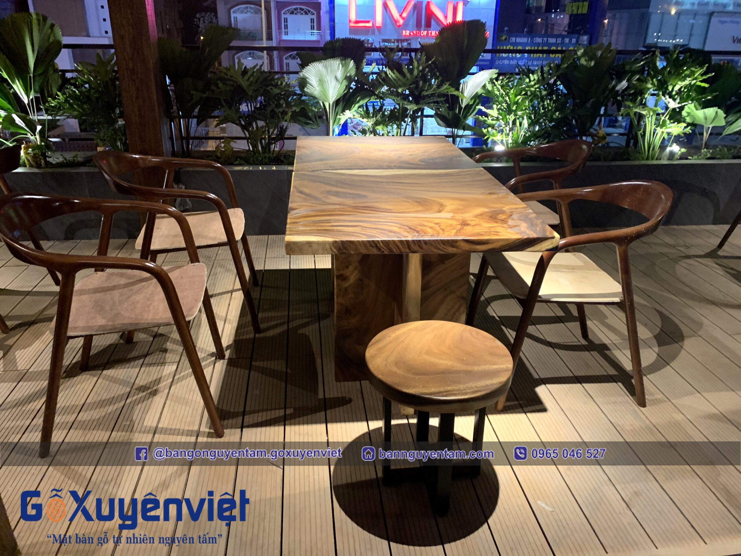 bàn nhà hàng